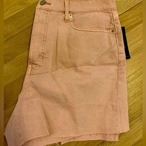 Pale Pink Banana Republic Girlfriend Denim Shorts, size 32